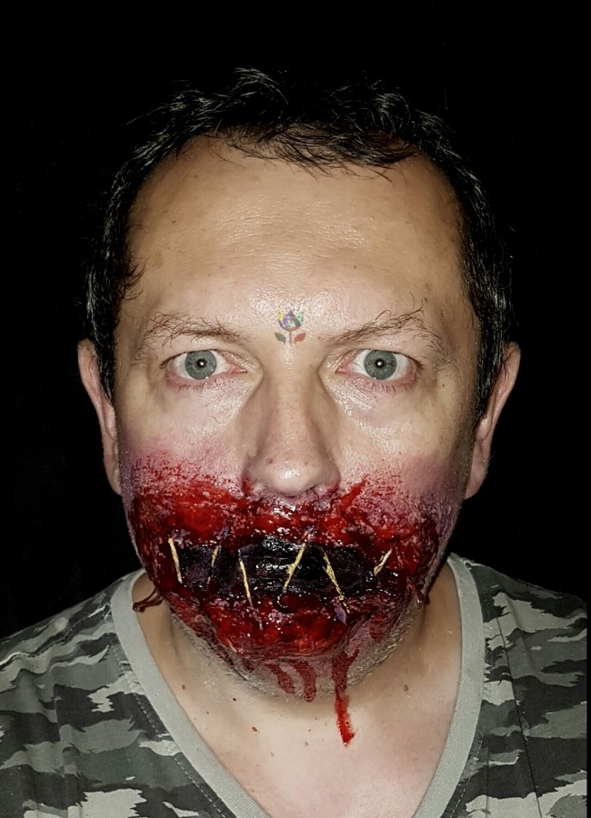 Stitched mouth sfx Halloween makeup